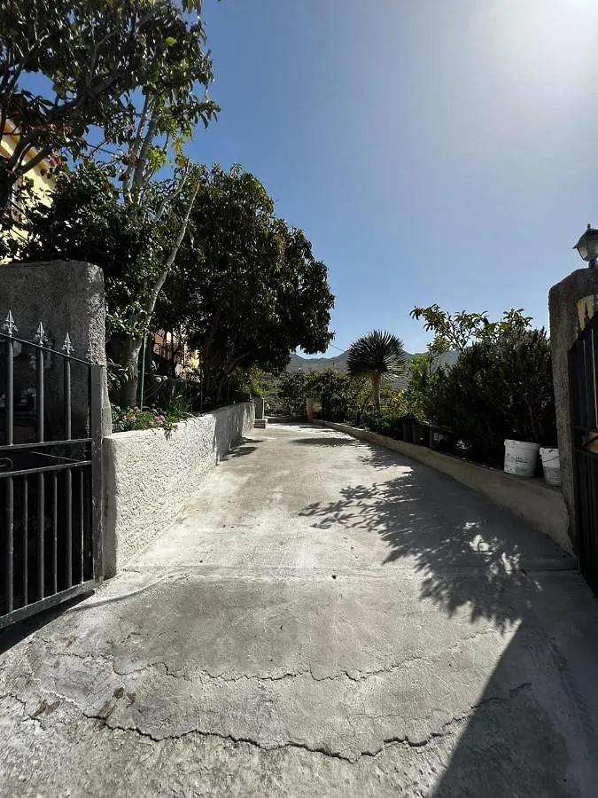 Casa Blanca Villa Alojera Holiday home