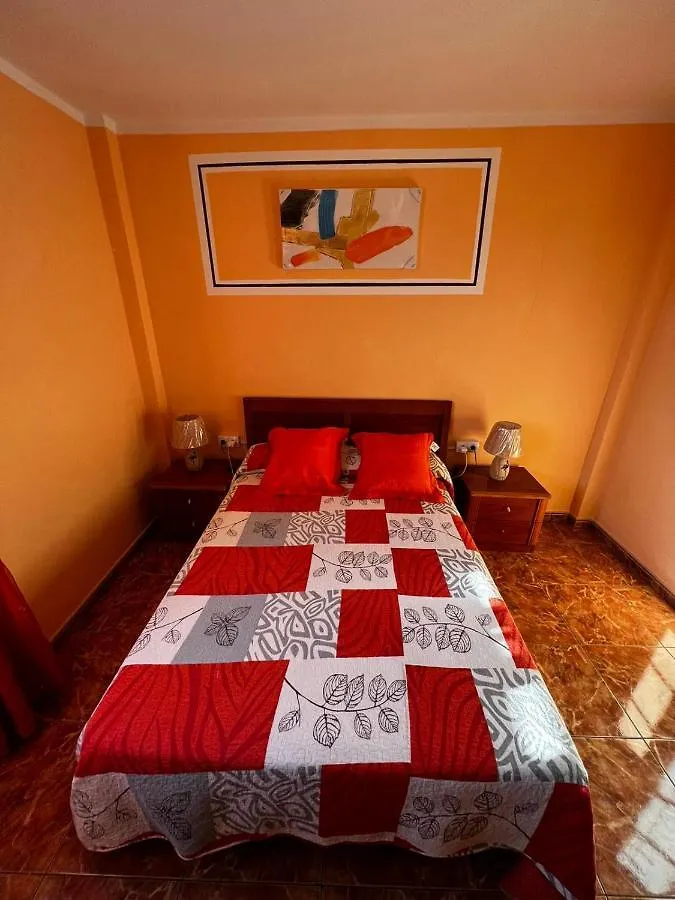 Casa Blanca Villa Alojera